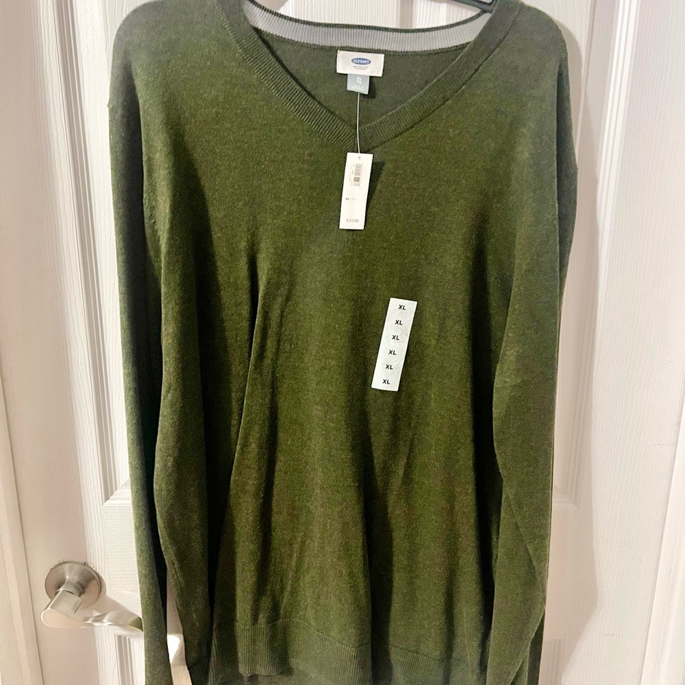 Old Navy Men's V-Neck Sweater - Olive Green